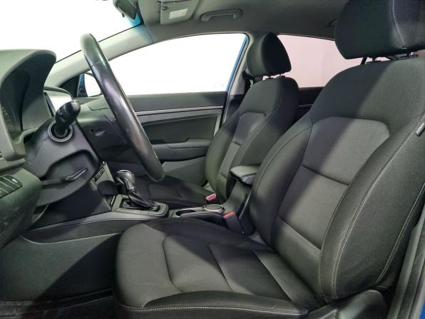 Hyundai Elantra VI (AD) с пробегом 2018 года, цена 1 470 000 рублей, 133000 км, седан, Автокод Объявления