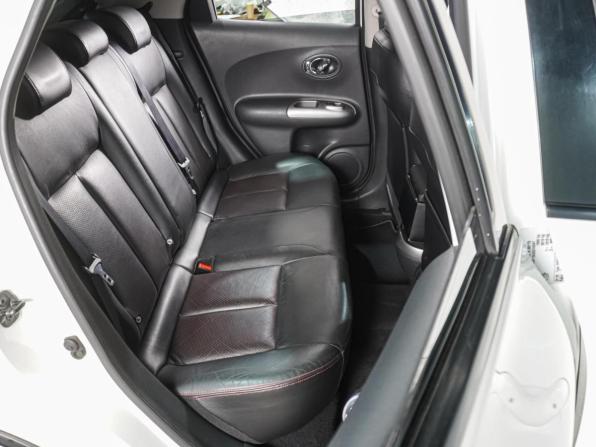 Nissan Juke I с пробегом 2012 года, цена 1 069 000 рублей, 168468 км, внедорожник, Автокод Объявления