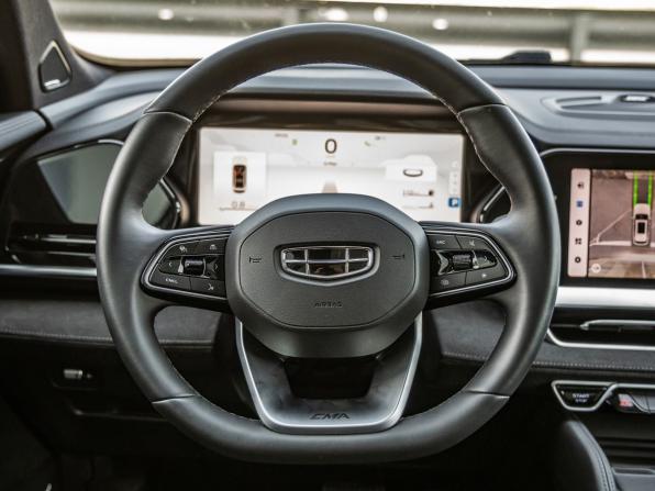 Geely Monjaro I с пробегом 2024 года, цена 3 318 000 рублей, 59239 км, внедорожник, Автокод Объявления