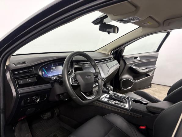 Omoda S5 с пробегом 2024 года, цена 1 600 000 рублей, 38442 км, седан, Автокод Объявления