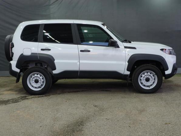 Lada (ВАЗ) Niva Travel I с пробегом 2024 года, цена 1 300 000 рублей, 60 км, внедорожник, Автокод Объявления