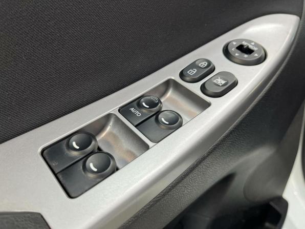 Hyundai Solaris I Рестайлинг с пробегом 2015 года, цена 897 750 рублей, 110000 км, седан, Автокод Объявления