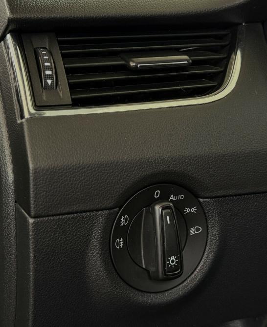 Skoda Octavia III (A7) Москва  - изображение 9