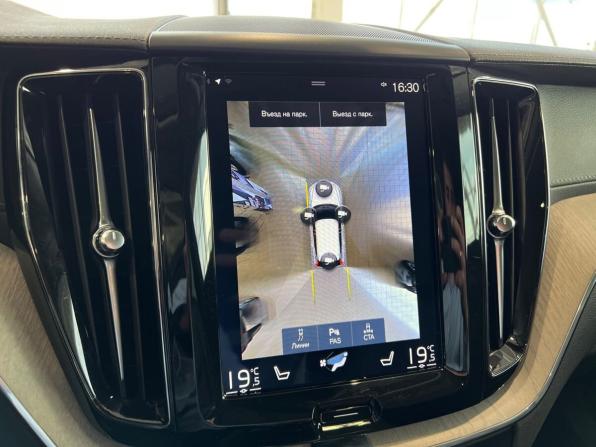 Volvo XC60 II с пробегом 2020 года, цена 4 255 900 рублей, 51059 км, внедорожник, Автокод Объявления
