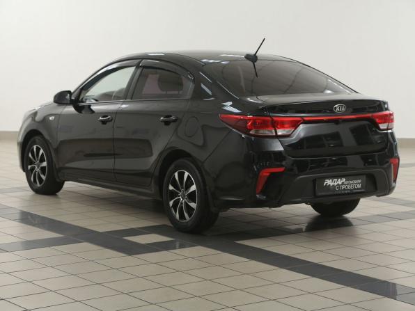 Kia Rio IV с пробегом 2018 года, цена 1 289 000 рублей, 82800 км, седан, Автокод Объявления
