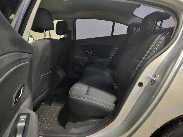 Renault Fluence I Рестайлинг с пробегом 2013 года, цена 570 000 рублей, 318695 км, седан, Автокод Объявления