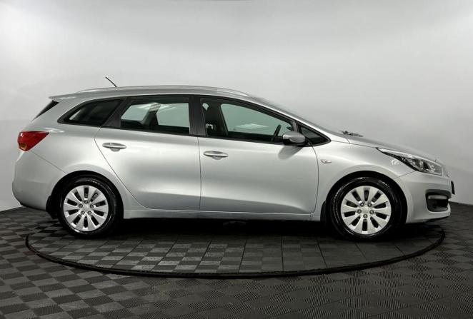 Kia Ceed II Рестайлинг с пробегом 2015 года, цена 1 285 000 рублей, 97142 км, универсал, Автокод Объявления