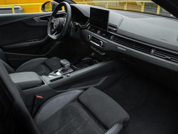 Audi A5 II (F5) Рестайлинг с пробегом 2020 года, цена 3 450 000 рублей, 95056 км, лифтбек, Автокод Объявления