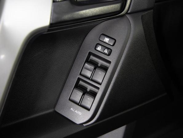 Toyota Land Cruiser Prado 150 Series Рестайлинг 1 с пробегом 2015 года, цена 4 499 000 рублей, 82623 км, внедорожник, Автокод Объявления