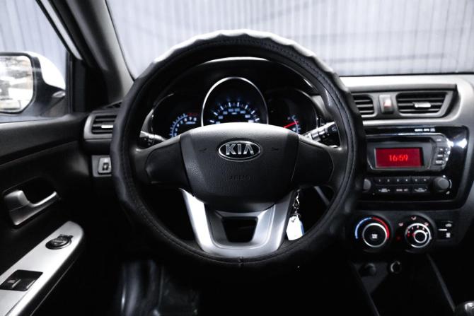 Kia Rio III с пробегом 2013 года, цена 799 900 рублей, 208473 км, хэтчбек, Автокод Объявления