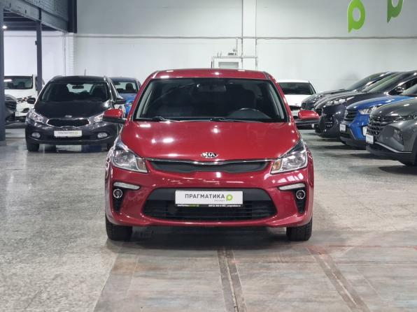 Kia Rio IV с пробегом 2018 года, цена 1 070 000 рублей, 96000 км, седан, Автокод Объявления