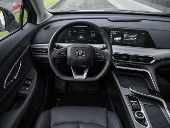 Changan UNI-T I с пробегом 2024 года, цена 2 399 000 рублей, 14409 км, внедорожник, Автокод Объявления