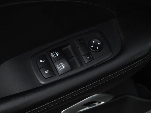 Dodge Challenger III Рестайлинг 2 с пробегом 2017 года, цена 3 649 050 рублей, 90817 км, купе, Автокод Объявления
