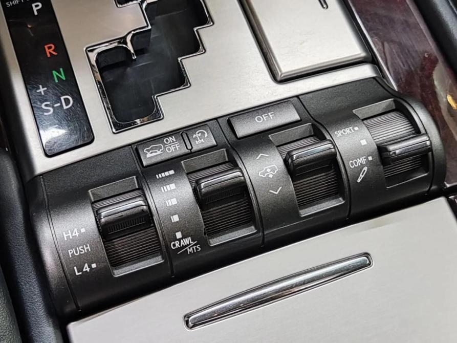 Lexus LX III Рестайлинг Барнаул  - изображение 19
