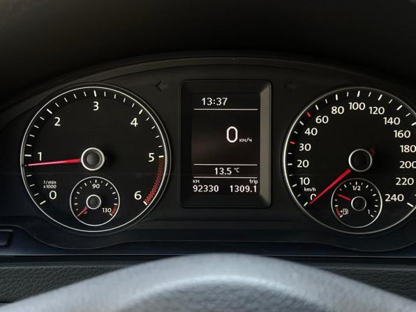 Volkswagen Multivan T5 Рестайлинг с пробегом 2011 года, цена 2 559 000 рублей, 92328 км, минивэн, Автокод Объявления