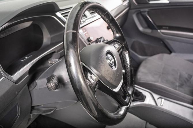 Volkswagen Tiguan II с пробегом 2018 года, цена 2 189 000 рублей, 252700 км, внедорожник, Автокод Объявления