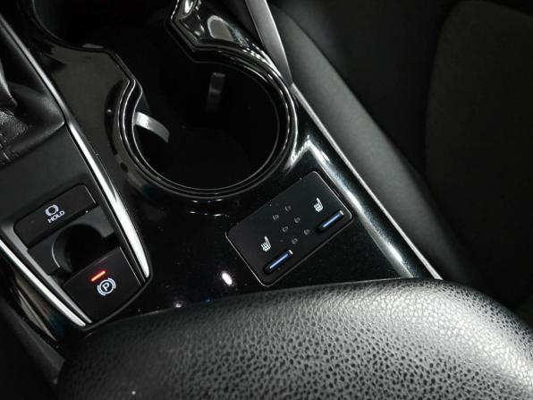 Toyota Camry VIII (XV70) с пробегом 2018 года, цена 2 650 000 рублей, 102503 км, седан, Автокод Объявления