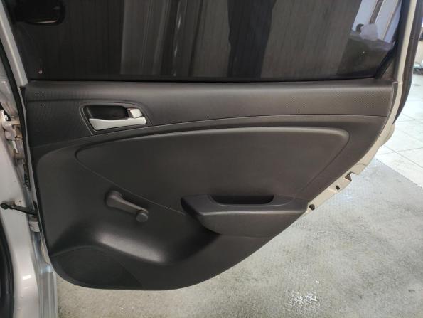 Hyundai Solaris I с пробегом 2013 года, цена 640 000 рублей, 151000 км, седан, Автокод Объявления