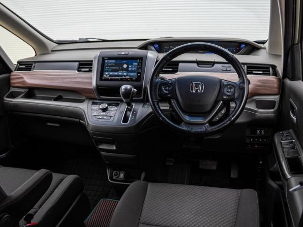 Honda Freed II Рестайлинг с пробегом 2020 года, цена 1 855 000 рублей, 107378 км, компактвэн, Автокод Объявления