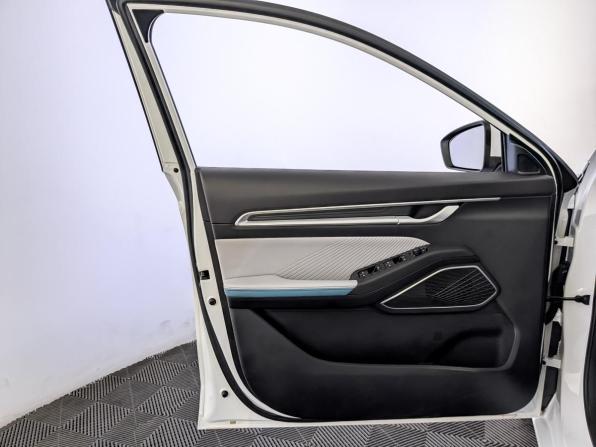Geely Emgrand II с пробегом 2023 года, цена 1 589 000 рублей, 40353 км, седан, Автокод Объявления