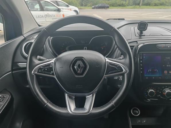 Renault Kaptur I Рестайлинг с пробегом 2021 года, цена 1 549 000 рублей, 120513 км, внедорожник, Автокод Объявления