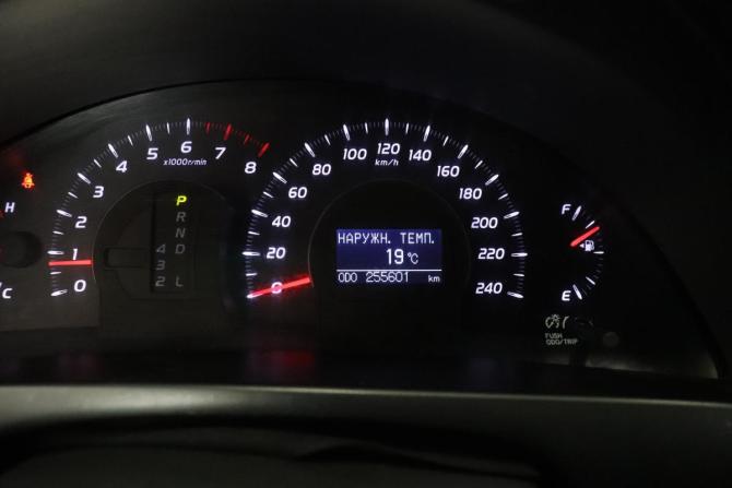 Toyota Camry VI (XV40) Рестайлинг с пробегом 2010 года, цена 896 000 рублей, 255580 км, седан, Автокод Объявления