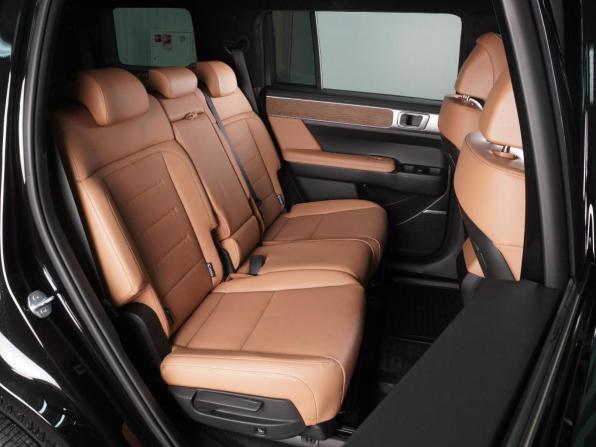 Hyundai Santa Fe V (MX5) с пробегом 2025 года, цена 5 889 000 рублей, 2032 км, внедорожник, Автокод Объявления