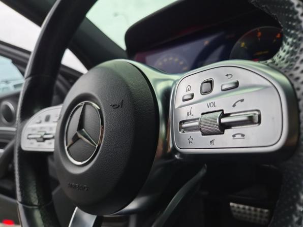 Mercedes-Benz E-Класс V (W213 S213 C238) с пробегом 2018 года, цена 3 330 000 рублей, 115096 км, седан, Автокод Объявления