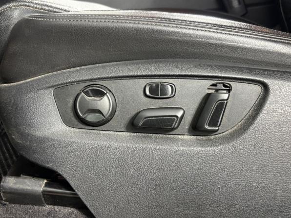 Volkswagen Touareg II Рестайлинг с пробегом 2014 года, цена 2 040 000 рублей, 347266 км, внедорожник, Автокод Объявления