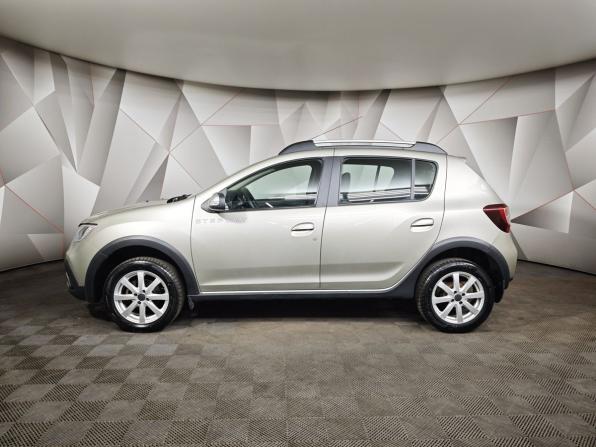 Renault Sandero II Рестайлинг с пробегом 2020 года, цена 995 000 рублей, 141570 км, хэтчбек, Автокод Объявления