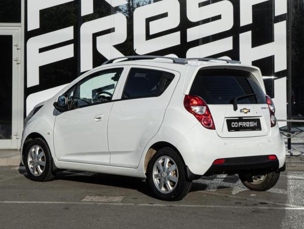 Chevrolet Spark III (M300) Рестайлинг с пробегом 2021 года, цена 1 050 000 рублей, 52991 км, хэтчбек, Автокод Объявления