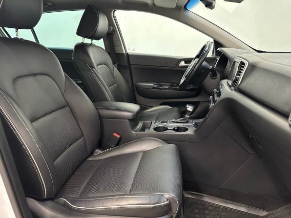 Kia Sportage IV с пробегом 2018 года, цена 2 150 000 рублей, 141241 км, внедорожник, Автокод Объявления