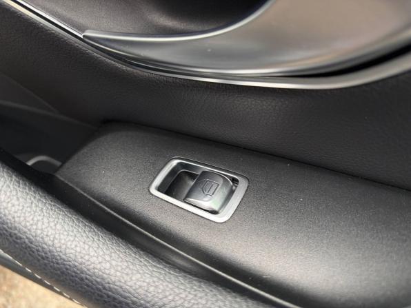 Mercedes-Benz E-Класс V (W213 S213 C238) с пробегом 2018 года, цена 2 695 000 рублей, 167000 км, седан, Автокод Объявления