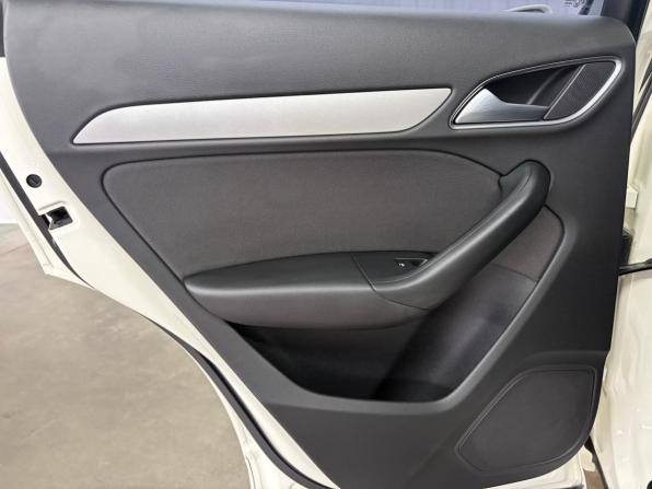 Audi Q3 I (8U) с пробегом 2012 года, цена 1 377 000 рублей, 198382 км, внедорожник, Автокод Объявления
