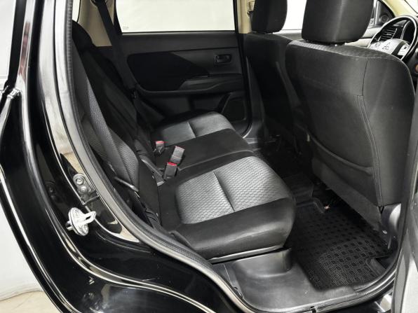 Mitsubishi Outlander III Рестайлинг 2 с пробегом 2015 года, цена 1 595 000 рублей, 182216 км, внедорожник, Автокод Объявления
