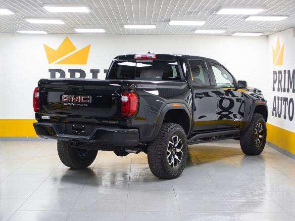 GMC Canyon III с пробегом 2026 года, цена 9 499 000 рублей, 33 км, offers.body_type.unknown, Автокод Объявления