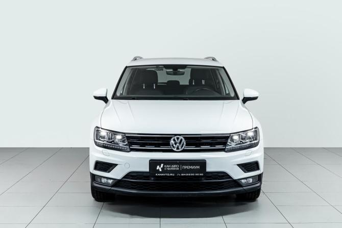 Volkswagen Tiguan II с пробегом 2018 года, цена 2 391 000 рублей, 107995 км, внедорожник, Автокод Объявления