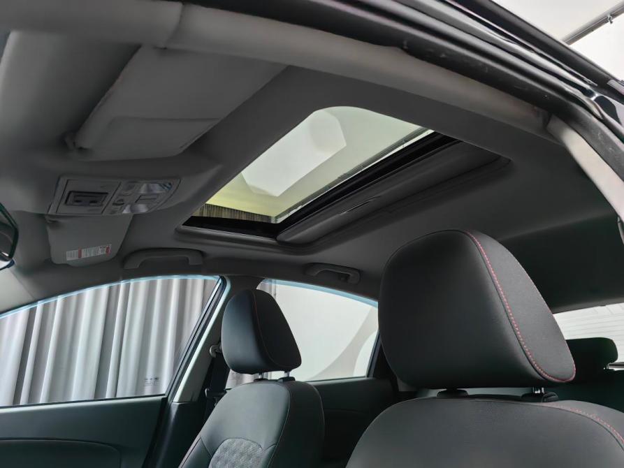FAW Besturn X80 I Москва  - изображение 22