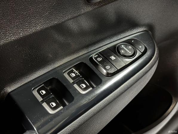 Kia Rio IV с пробегом 2019 года, цена 1 355 000 рублей, 72679 км, седан, Автокод Объявления