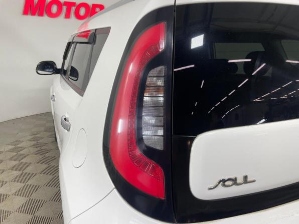 Kia Soul II Рестайлинг с пробегом 2019 года, цена 1 419 000 рублей, 170757 км, хэтчбек, Автокод Объявления