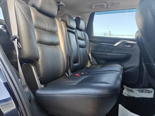 Mitsubishi Pajero Sport III с пробегом 2016 года, цена 2 990 000 рублей, 64726 км, внедорожник, Автокод Объявления