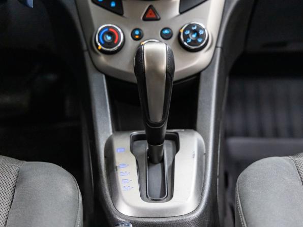 Chevrolet Aveo II с пробегом 2013 года, цена 818 000 рублей, 86079 км, хэтчбек, Автокод Объявления