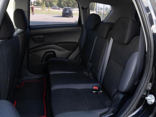 Mitsubishi Outlander II Рестайлинг с пробегом 2011 года, цена 1 077 000 рублей, 234006 км, внедорожник, Автокод Объявления