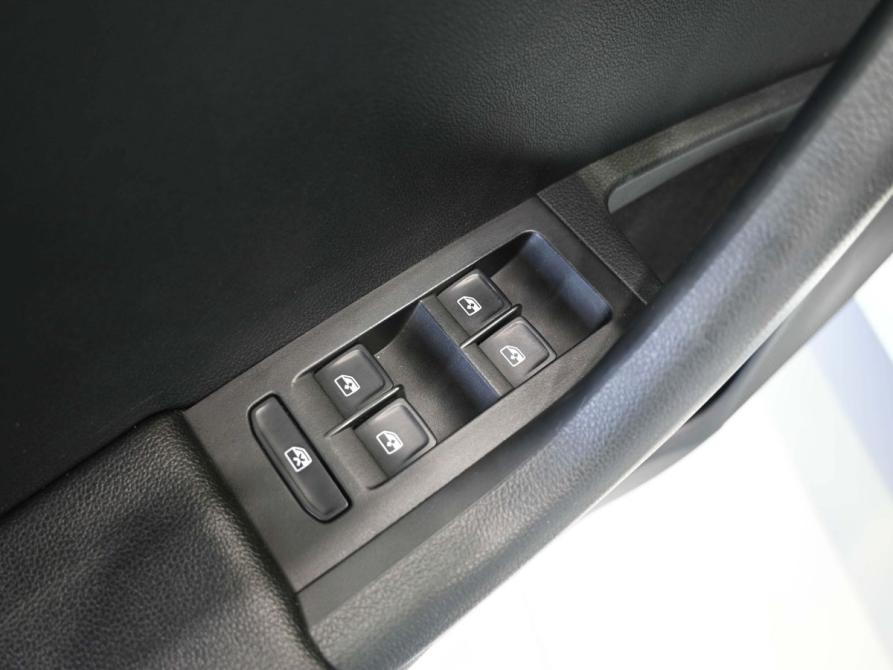 Skoda Octavia III (A7) Рестайлинг Ростов-на-Дону  - изображение 19