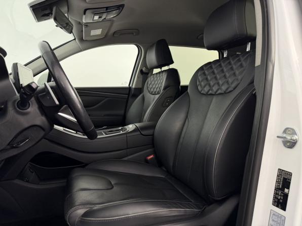 Hyundai Santa Fe IV Рестайлинг с пробегом 2022 года, цена 3 450 000 рублей, 80000 км, внедорожник, Автокод Объявления
