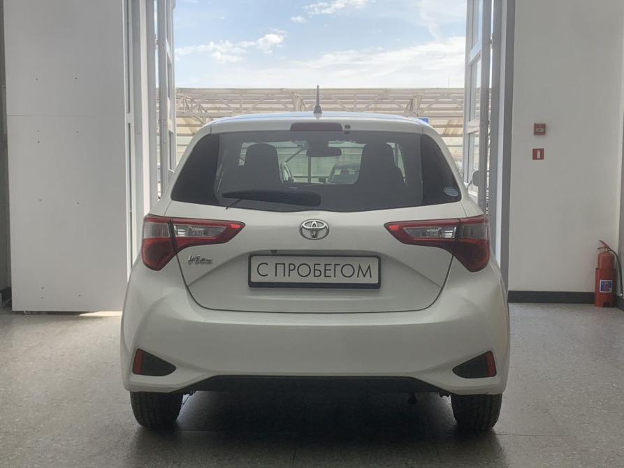 Toyota Vitz III (XP130) Рестайлинг 2 Новосибирск  - изображение 5
