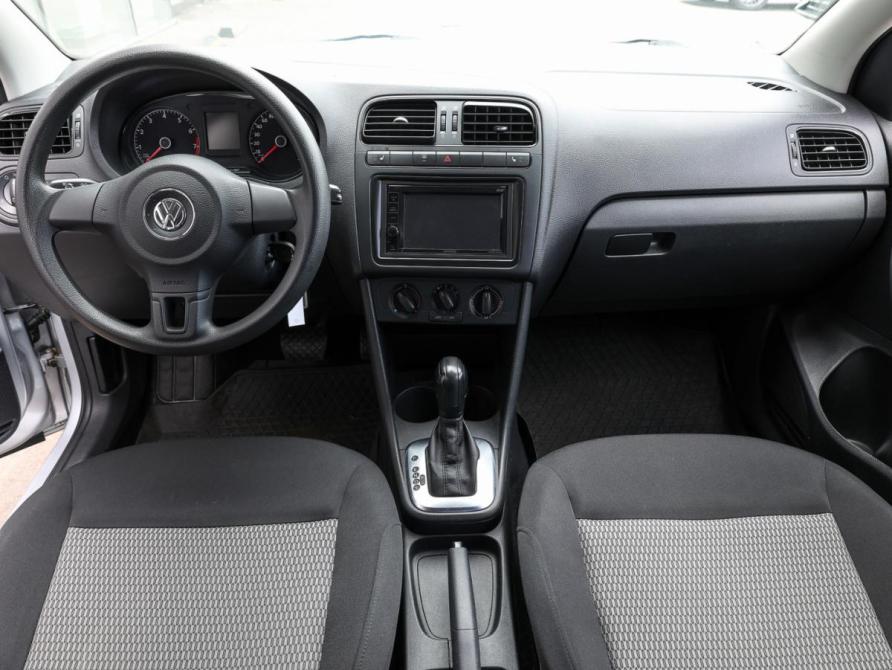 Volkswagen Polo V Москва  - изображение 15