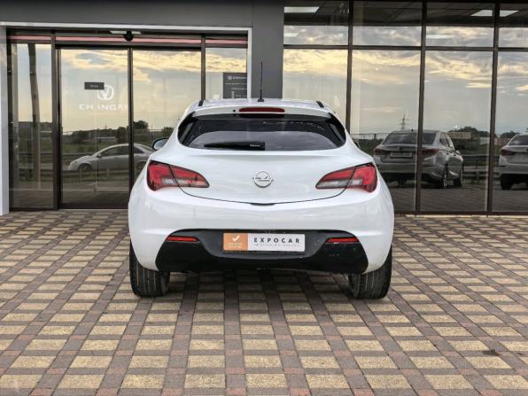 Opel Astra J Рестайлинг с пробегом 2012 года, цена 720 000 рублей, 178877 км, хэтчбек, Автокод Объявления