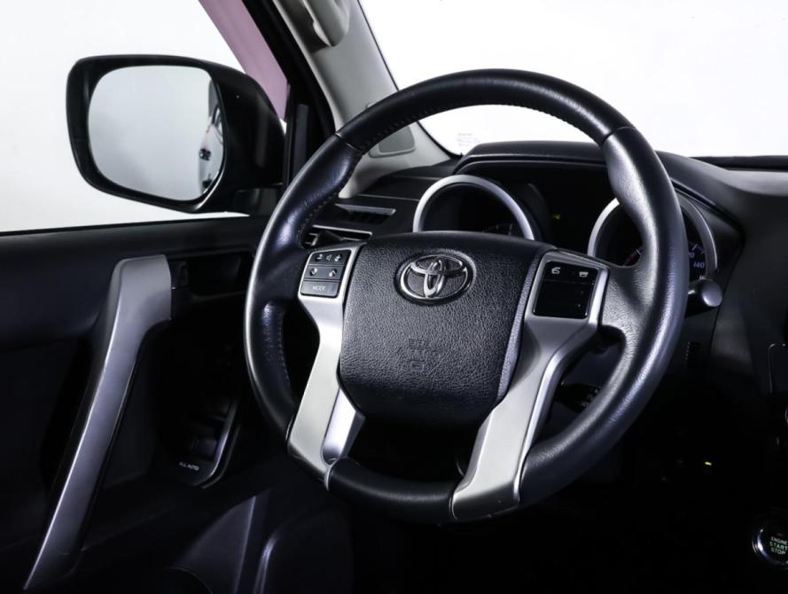 Toyota Land Cruiser Prado 150 Series Рестайлинг 1 Москва  - изображение 13