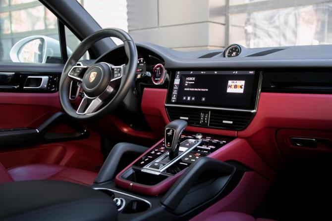 Porsche Cayenne III с пробегом 2018 года, цена 6 990 000 рублей, 63240 км, внедорожник, Автокод Объявления